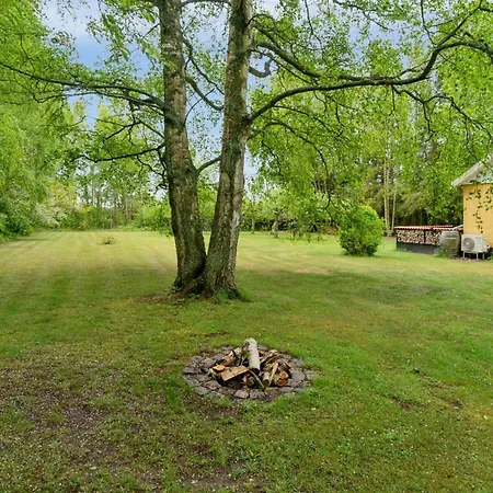 Сasa de vacaciones Andri - 1-5km From The Sea By Interhome *