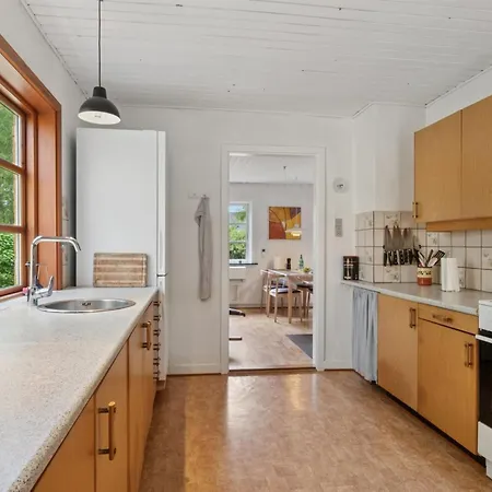 Andri - 1-5km From The Sea By Interhome רונה