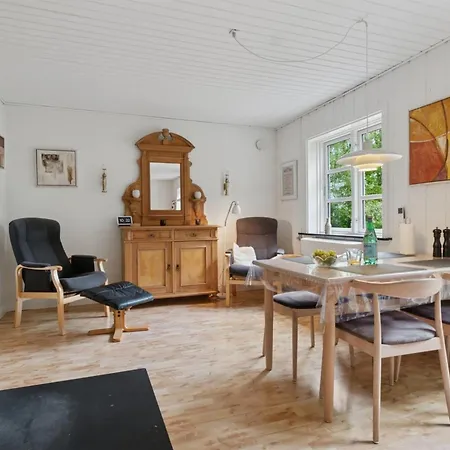 בית נופש Andri - 1-5km From The Sea By Interhome *