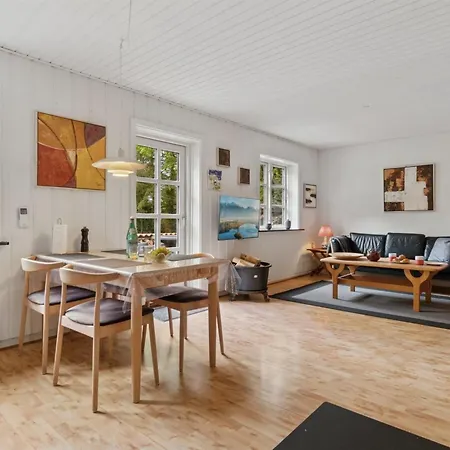 Casa vacanze Andri - 1-5km From The Sea By Interhome Rønne