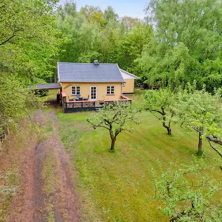 Сasa de vacaciones Andri - 1-5km From The Sea By Interhome Rønne