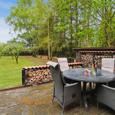 Andri - 1-5km From The Sea By Interhome